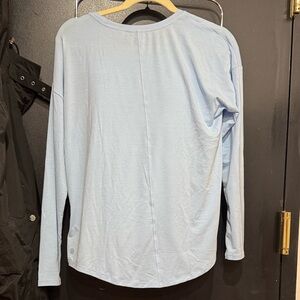 NWT Athleta With Ease 2.0 Top, Pale Blue, Sz S